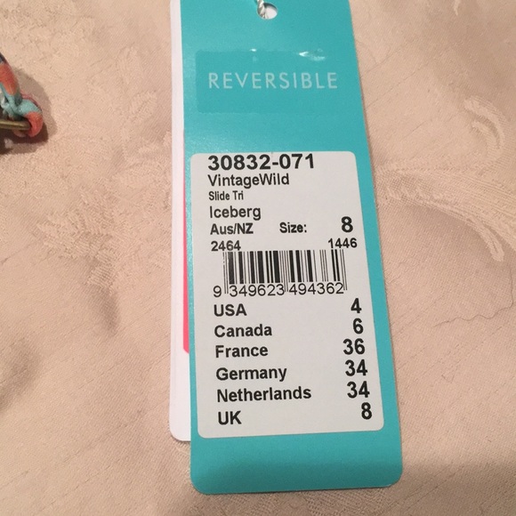 Seafolly Australia reversible bikini top - Picture 5 of 6